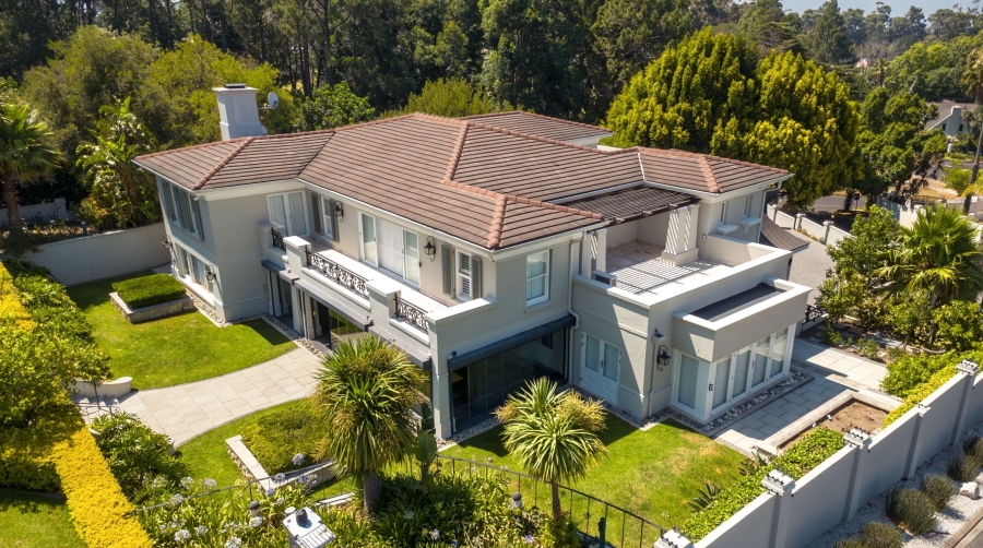 9 Bedroom Property for Sale in Parel Vallei Western Cape